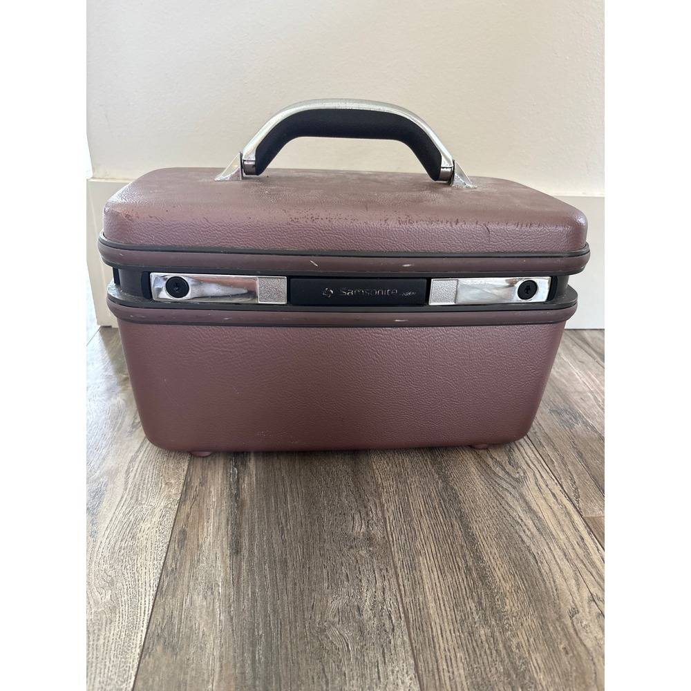 Vintage 60's  Samsonite Hard Shell Train Case Mauve Pink Makeup Suitcase Mirror